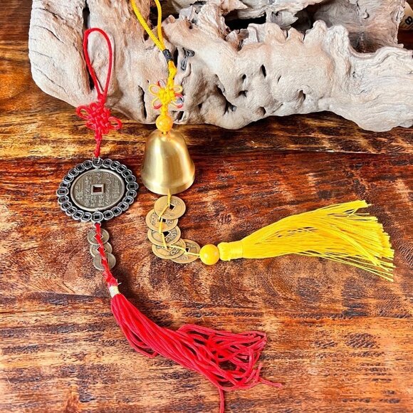 Red & Gold Chinese Feng Shui Luck Tassels - Picture 1 of 7